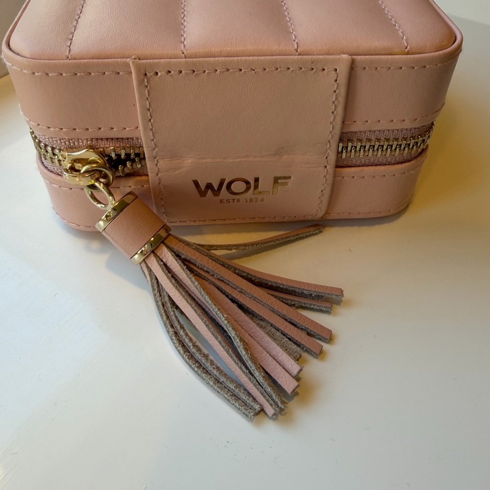 WOLF Pink and Tan Travel Jewelry Organizer - Picture 7 of 14